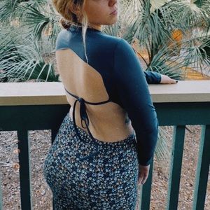 Grey Long Sleeve Backless SHEIN top